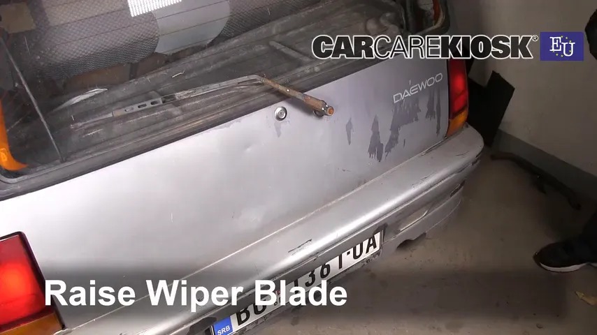 1998 Daewoo Tico SE 0.8L 3 Cyl. Windshield Wiper Blade (Rear)